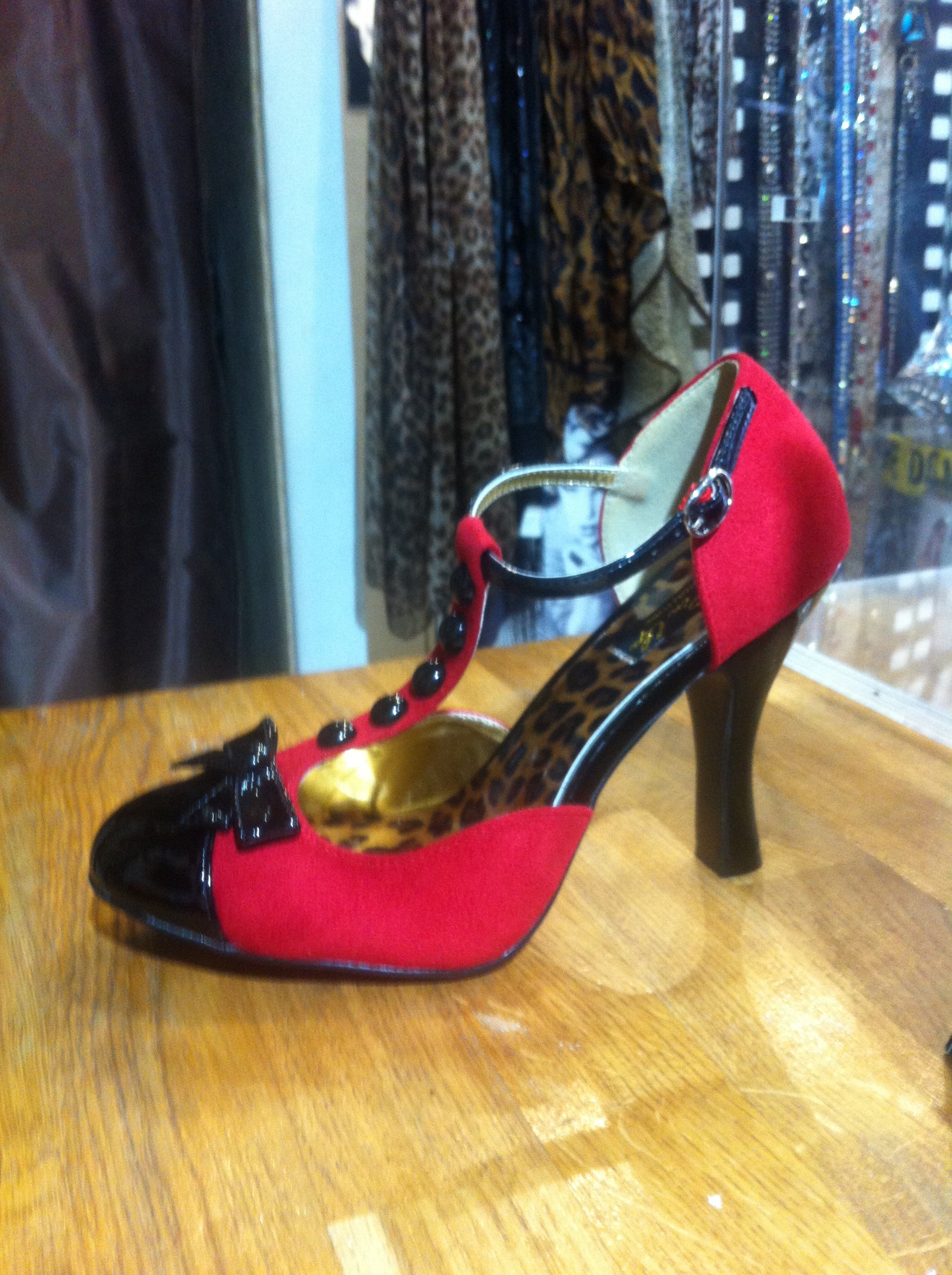 Salomés bicolores à talons