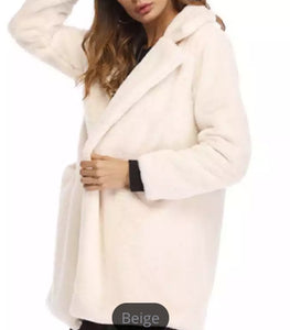 Veste manteau fausse fourrure